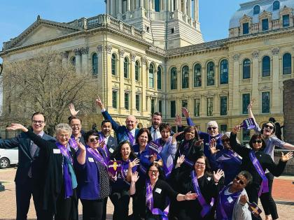 IL advocates