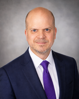 Robert Egge Headshot